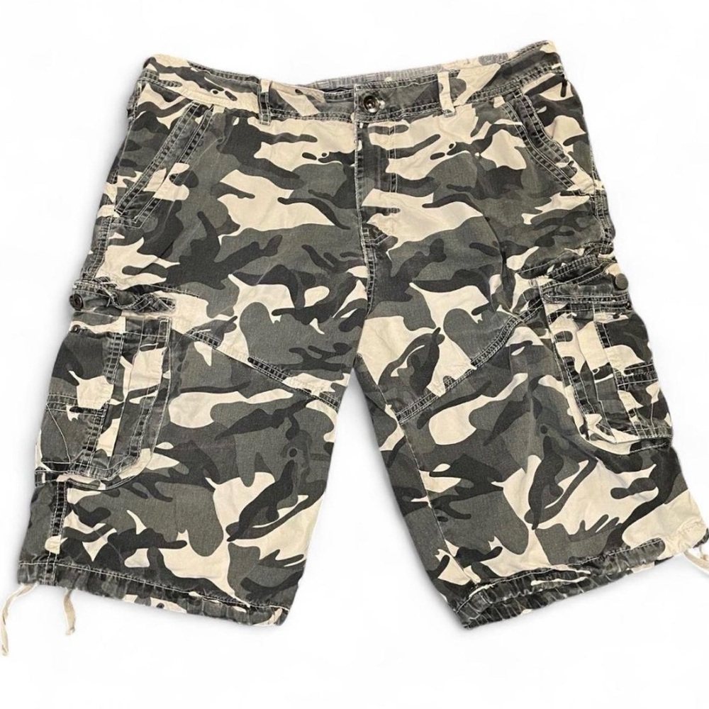 Vintage The Image Camo Cargo Shorts Size 36 Y2K Baggy Skater Grunge